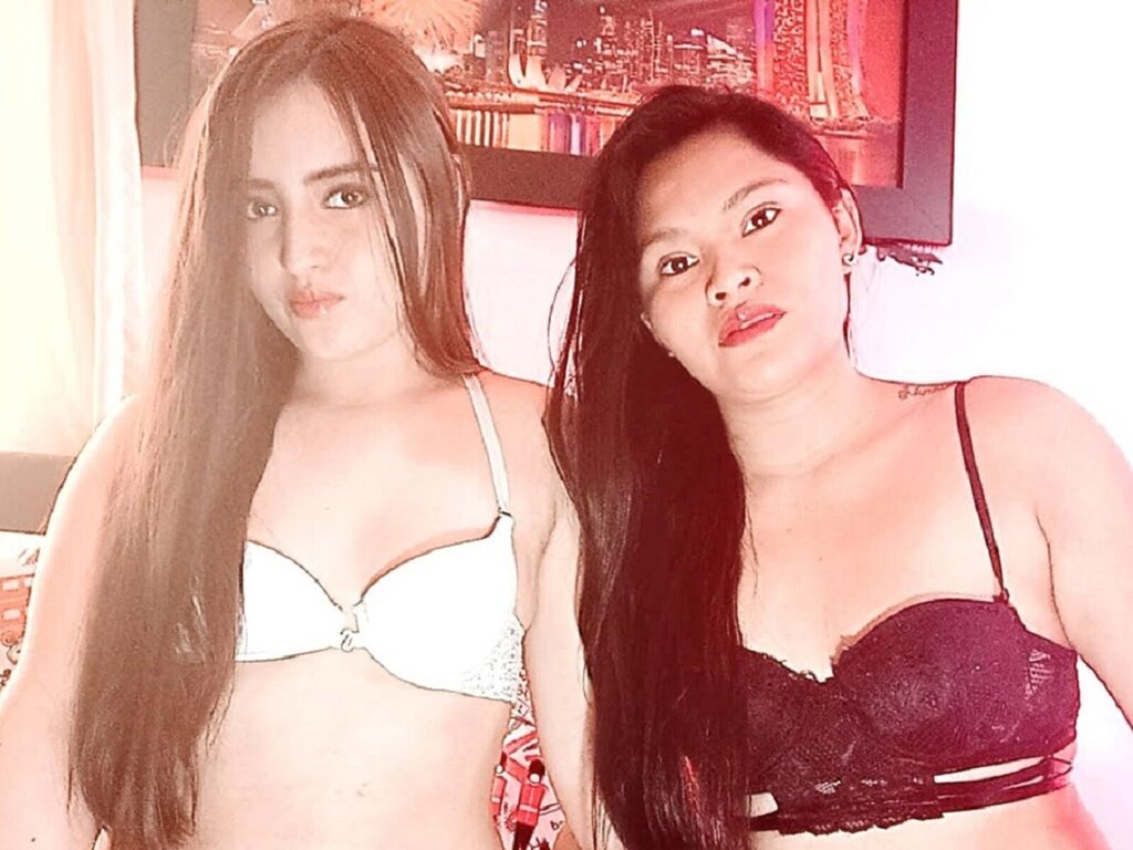 AnahiAndLoisa Porn Vip Show