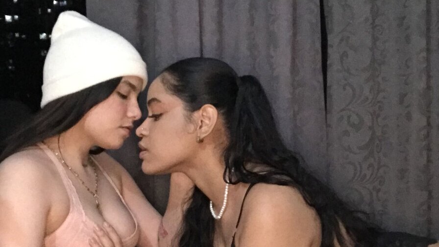 AkiraAndKarla Porn Vip Show