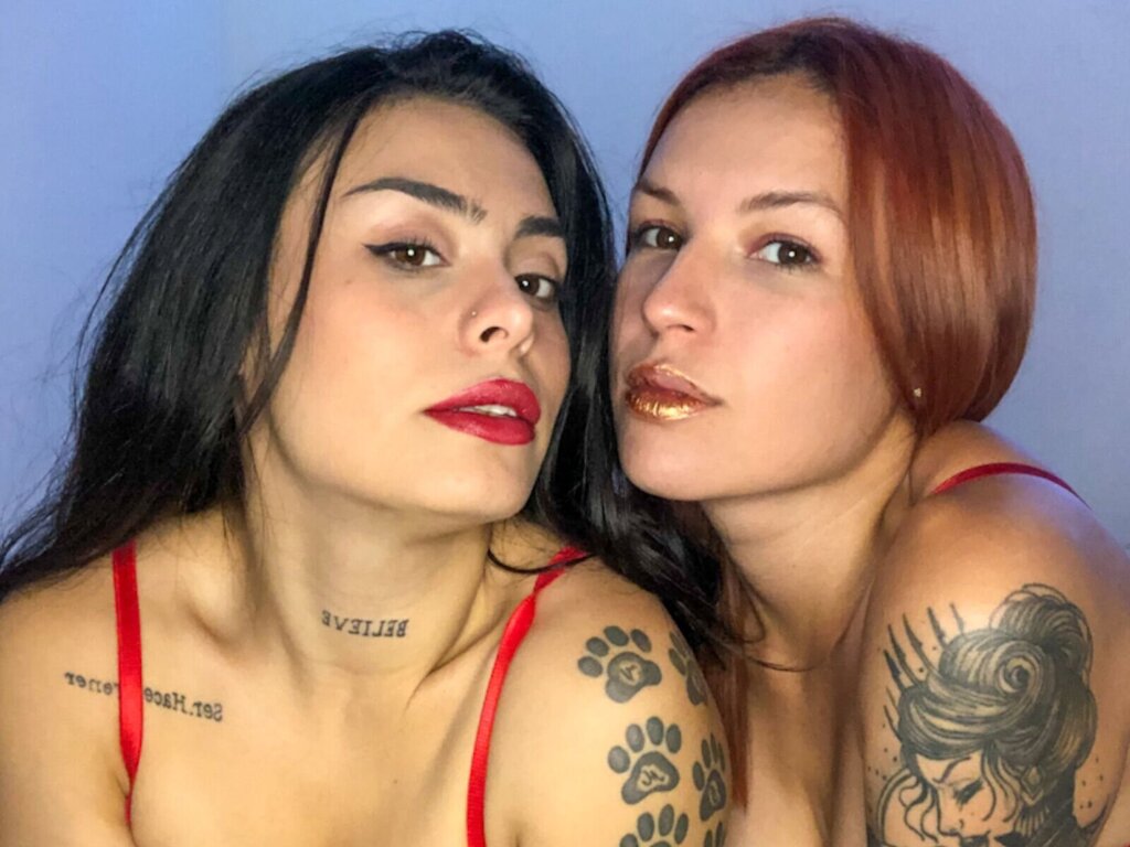 AlessiaAndCarla Porn Vip Show