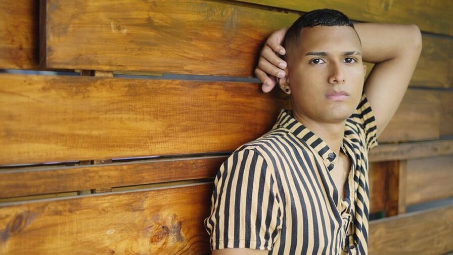 AlexVernon Porn Vip Show