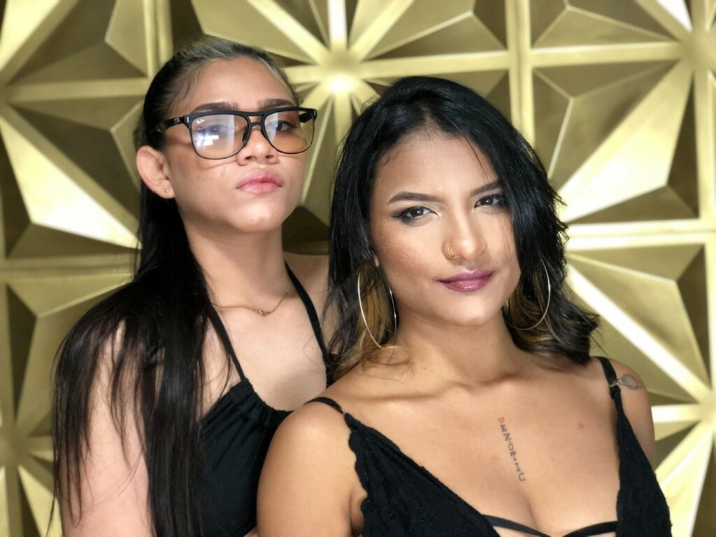 AmmiandAlicia Porn Vip Show