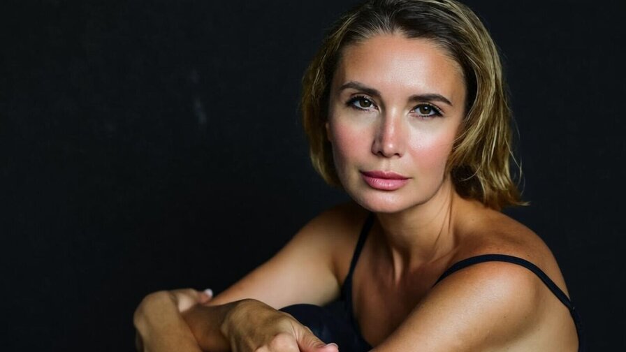 AnnRobins Porn Vip Show