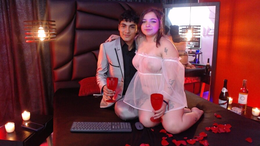 ArianaAndMateo Porn Vip Show