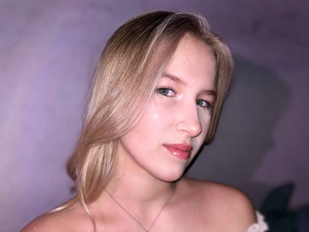 BettyKirsy Porn Vip Show