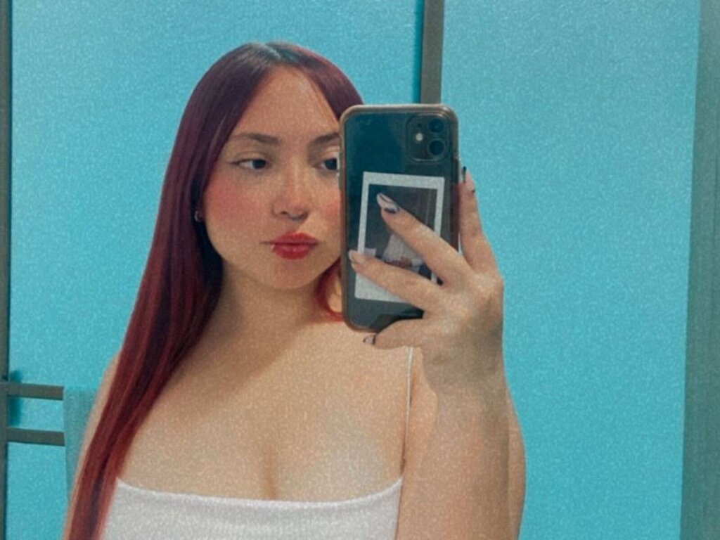 Camiil Porn Vip Show