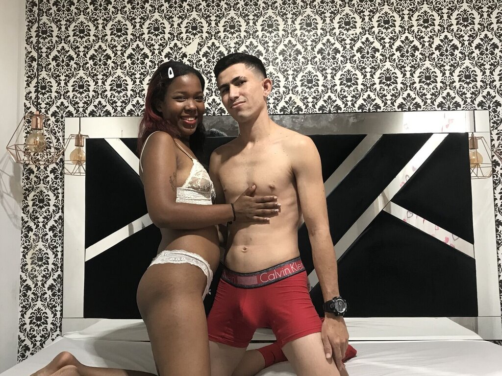 EmilyDylan Porn Vip Show