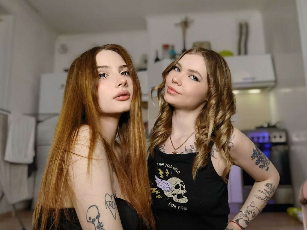 EmmaAndMiaa Porn Vip Show