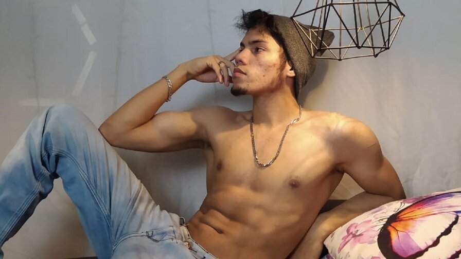 EmmanuelMontes Porn Vip Show