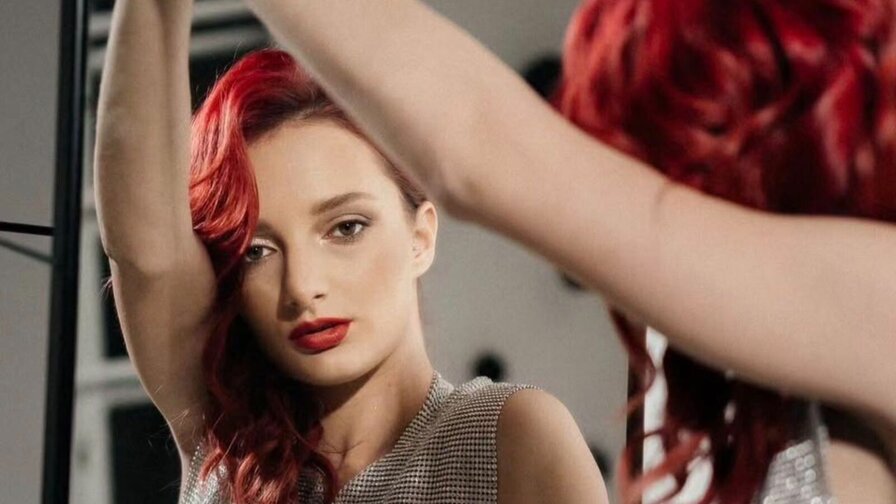 FloraMorena Porn Vip Show