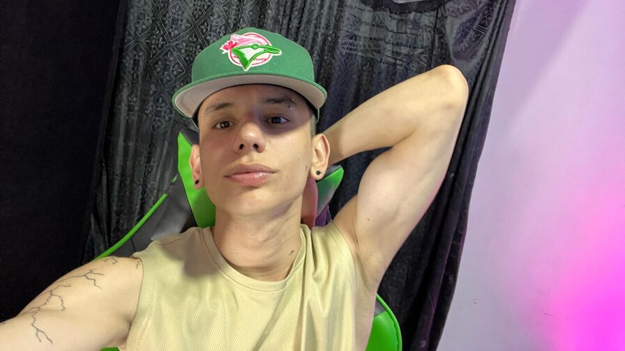 FrenlyRouse Porn Vip Show