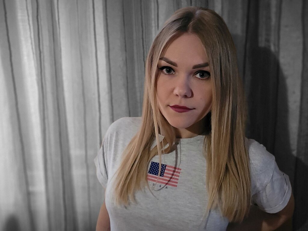 HoneyBitter Porn Vip Show