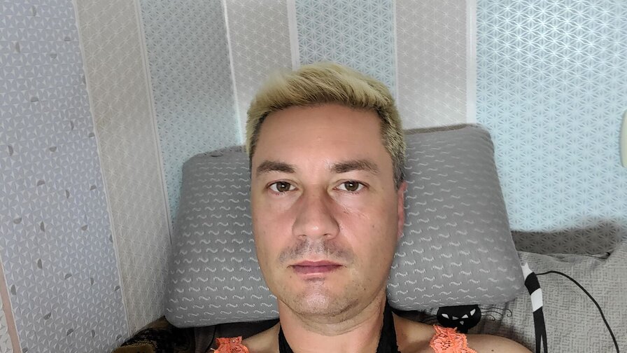 JohnKi Porn Vip Show