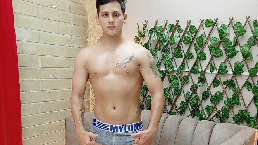 JohnnySevilla Porn Vip Show