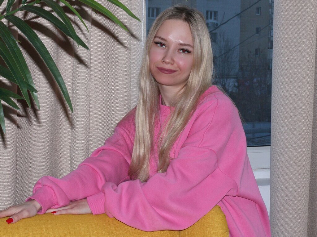 JuliaShorter Porn Vip Show