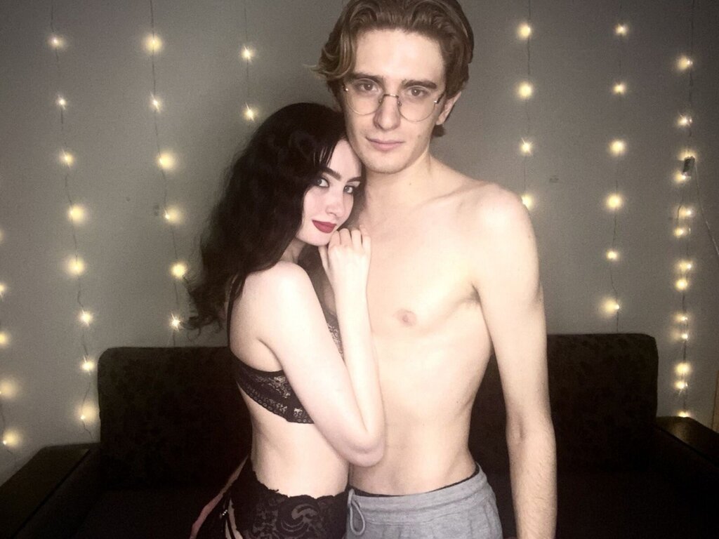KatieAndRoman Porn Vip Show