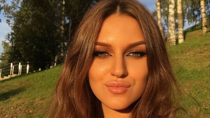 KatrinGlow Porn Vip Show