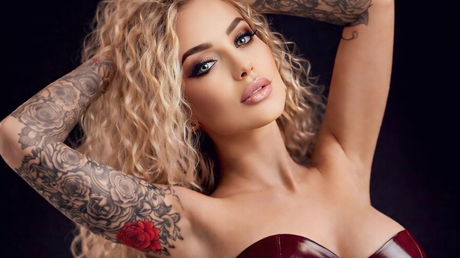 LuxeAnna Porn Vip Show