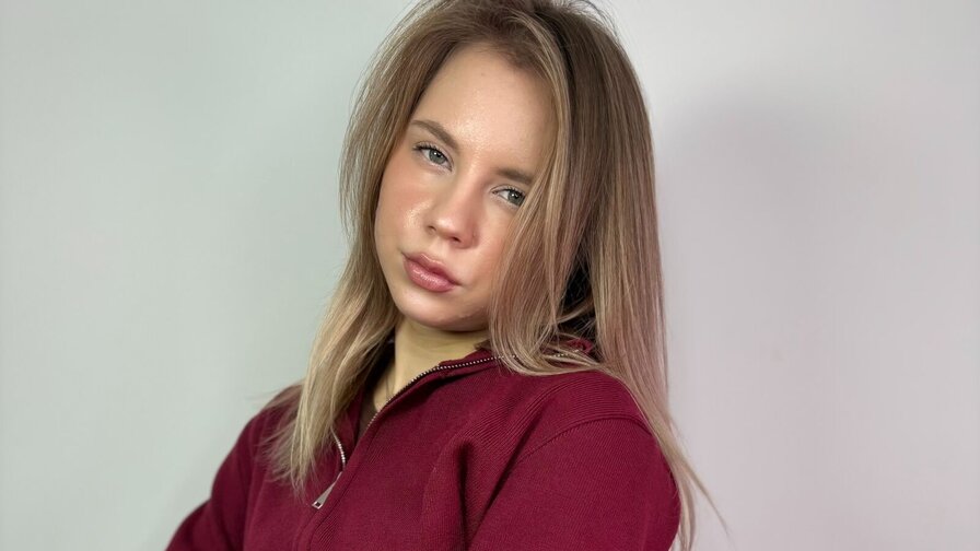 MaudePillo Porn Vip Show