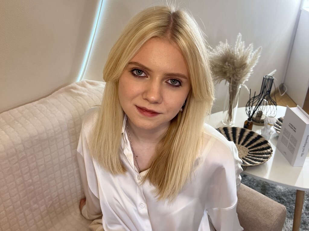 MonaDudley Porn Vip Show