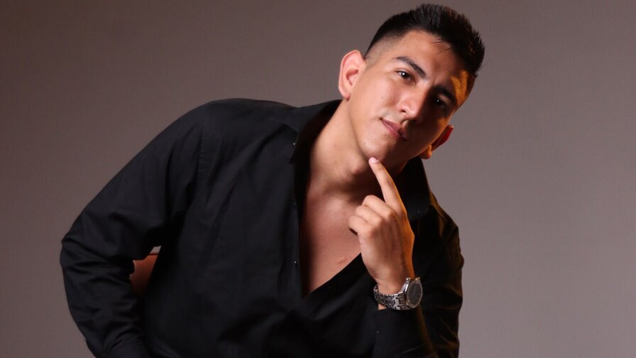 NoahSantana Porn Vip Show