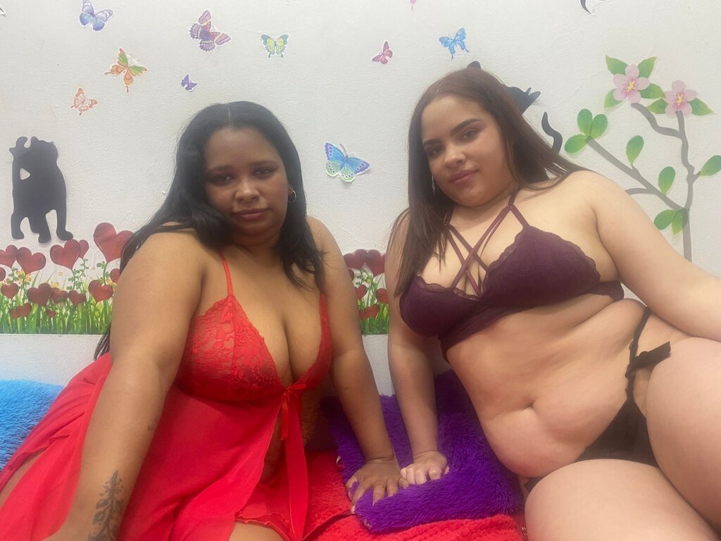 RoxyAndJessy Porn Vip Show