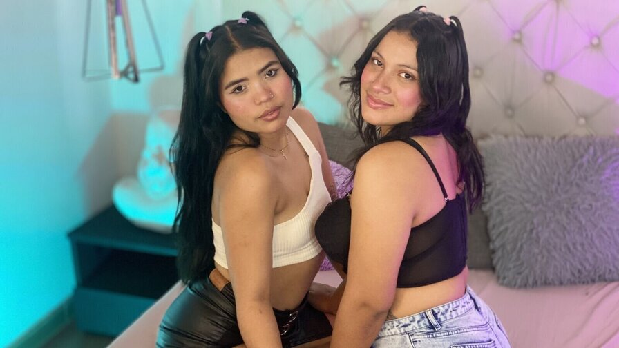 SophiaandMila Porn Vip Show