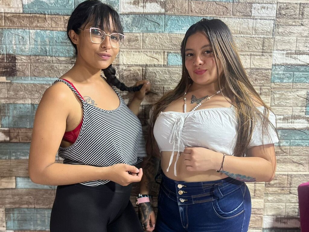 VioletaAndLili Porn Vip Show